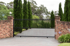 Gate Installation Alloa UK