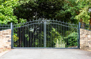 Garden Gates Kingsbridge (01548)