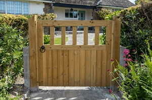 Specialist Gate Fitters Specialist Gate Fitters in Chilwell Nottinghamshire